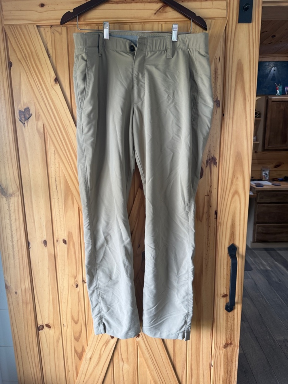 Under Armour Men’s Lightweight Khaki Chinos - Tan